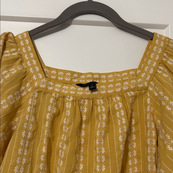 Banana Republic women’s yellow floral top size: S - Picture 2 of 5